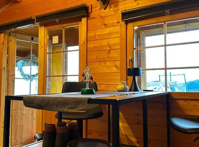 Hygge Cabin- Glamping Outdoor Base Fuer Bike Und Hike Appartement *